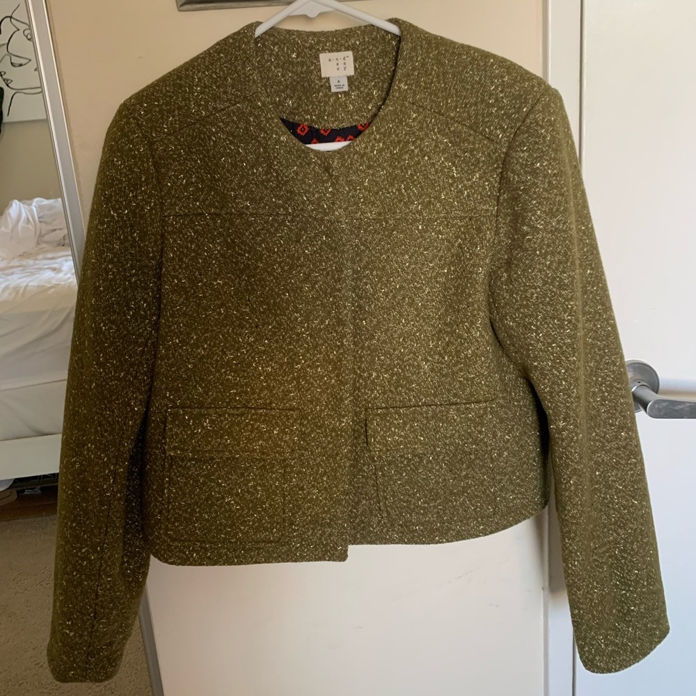 Gorgeous Green Tweed Style Blazer